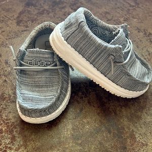 Hey Dude Wally Toddler